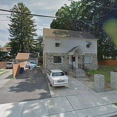 222 Oliver Ave, Trenton, NJ 08618