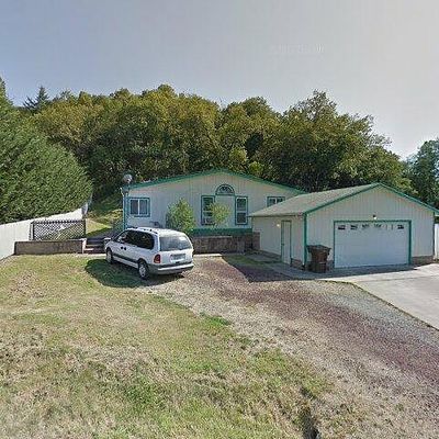 224 Aker Dr, Myrtle Creek, OR 97457