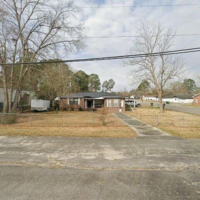 224 N Ralph St, Claxton, GA 30417