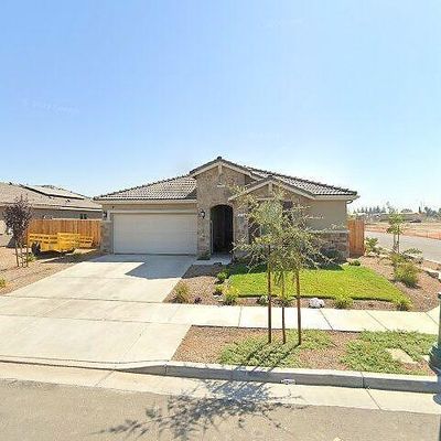 2318 N Dollner St, Visalia, CA 93291