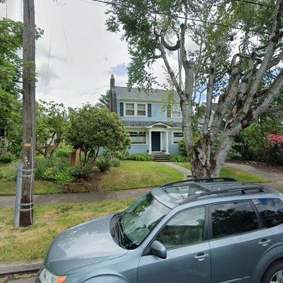 2946 Ne 58 Th Ave, Portland, OR 97213