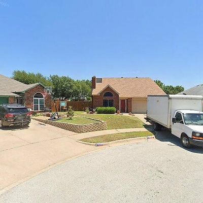 2954 Volga Ct, Fort Worth, TX 76118