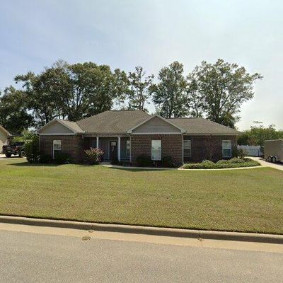 297 Chase Ridge Dr, Dothan, AL 36301