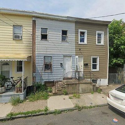 3 Chase St, Trenton, NJ 08638