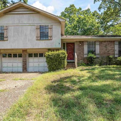 3 Heritage Ct, Little Rock, AR 72211