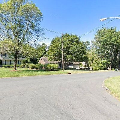 30 Heritage Dr, Sparta, NJ 07871