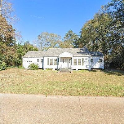 301 Lallah St, Pineville, LA 71360