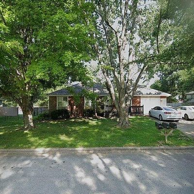 302 N Pinewood Ave, Republic, MO 65738