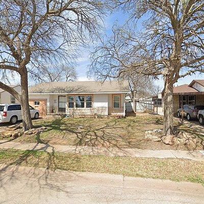 3028 Thomas Ave, Wichita Falls, TX 76308