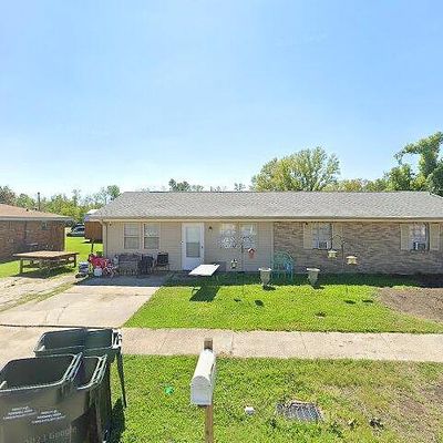 303 Bellaire Dr, Houma, LA 70360