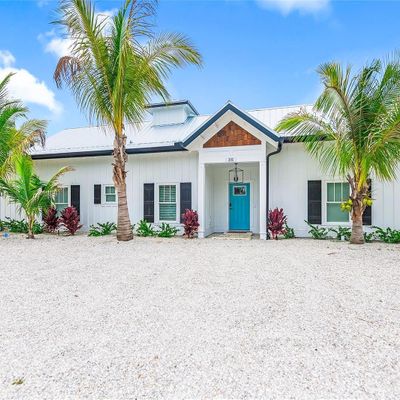 305 73 Rd St, Holmes Beach, FL 34217