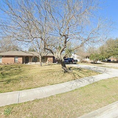 305 Alligator Crk, Schertz, TX 78108