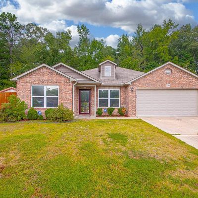 306 Crossing Ct, Bryant, AR 72022