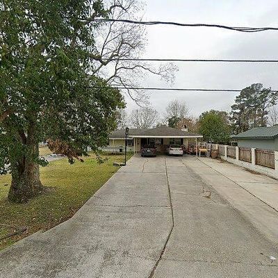 306 Canal St, Donaldsonville, LA 70346