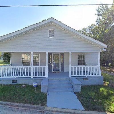 306 Flushing St, Burlington, NC 27215