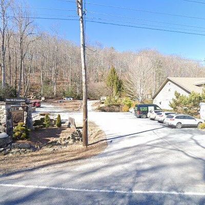 Cabe Pl, Highlands, NC 28741