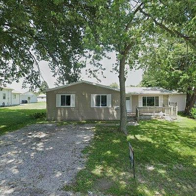 311 W 4 Th North St, Mount Olive, IL 62069