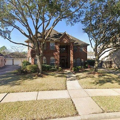 3110 Long Bough Ct, Houston, TX 77059