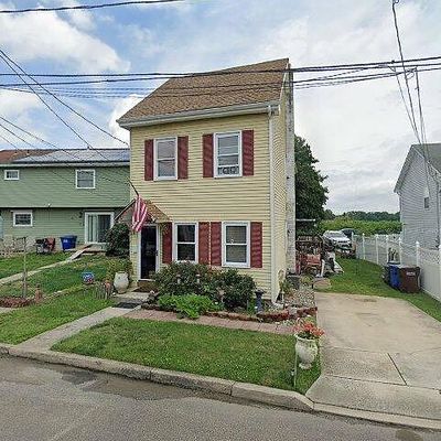 315 Bem St, Riverside, NJ 08075