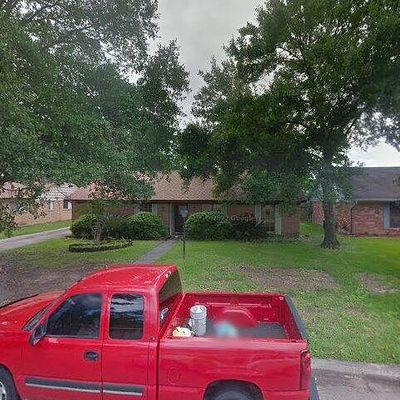 315 Winding Rd, Friendswood, TX 77546