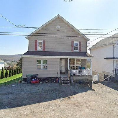 316 Hudson St, Forest City, PA 18421