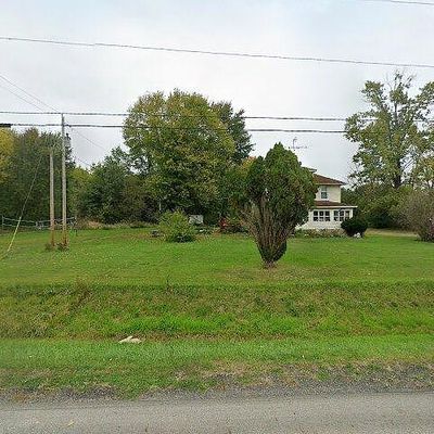 3174 Kinsman Rd Nw, North Bloomfield, OH 44450