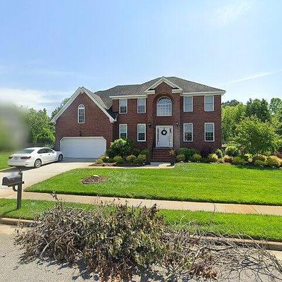 319 Vespasian Cir, Chesapeake, VA 23322