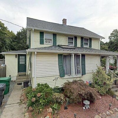 32 Carder Rd, Warwick, RI 02889