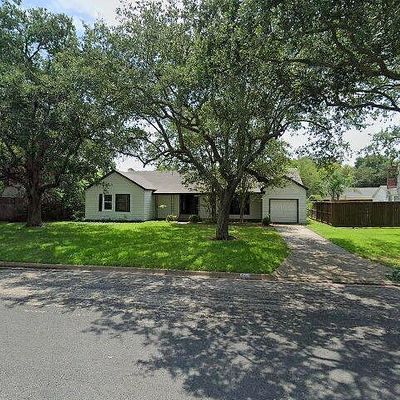 321 13 Th Ave N, Texas City, TX 77590