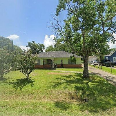 3218 26 Th St, Port Arthur, TX 77642