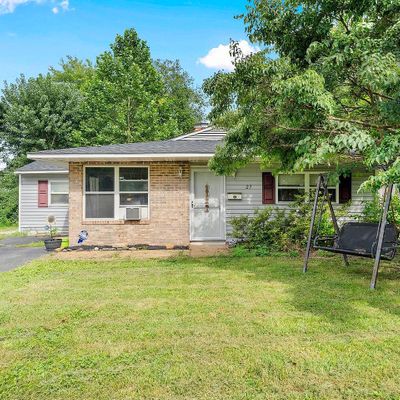 27 Metten Rd, Newark, DE 19713