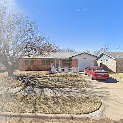 2721 Navajo Rd, Pampa, TX 79065