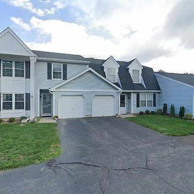 275 Hazlitt Way, Somerset, NJ 08873