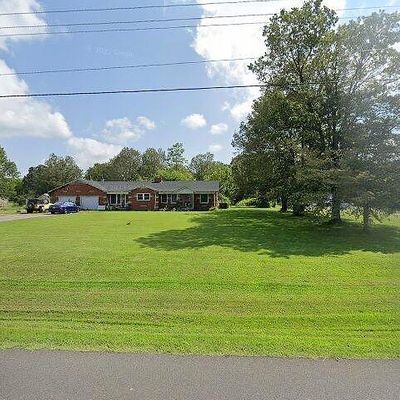 2761 Oak Level Rd, Benton, KY 42025