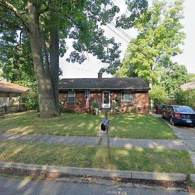 2807 Creston Ave, Lansing, MI 48906