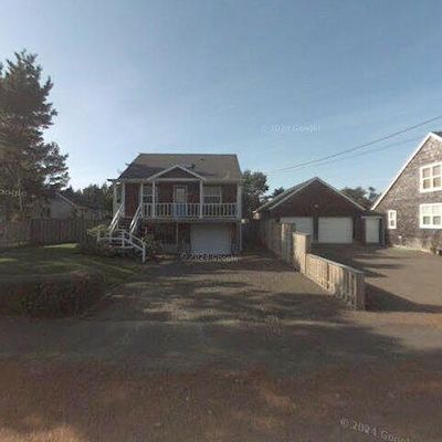 282 S Cottage Ave, Seaside, OR 97138