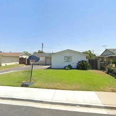 286 Canfield Ave, Pomona, CA 91767