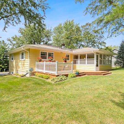 2886 Dellvue Dr, Fitchburg, WI 53711