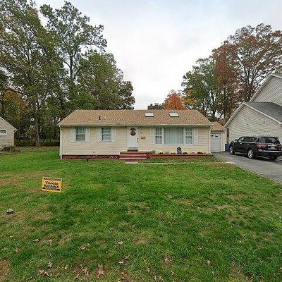 29 Glannon Rd, Livingston, NJ 07039