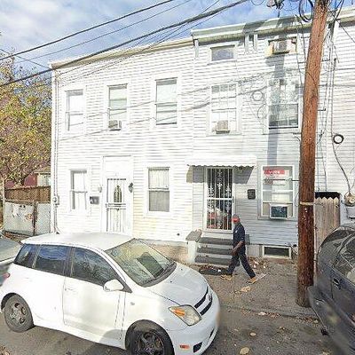 29 Mechanics Ave, Trenton, NJ 08638