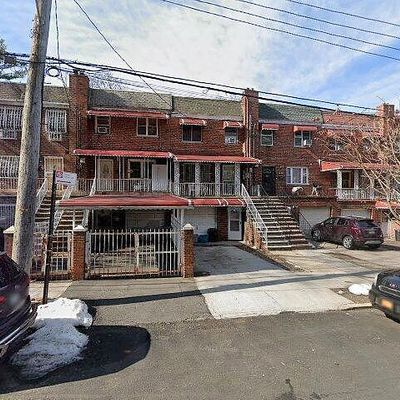 2921 Wallace Ave, Bronx, NY 10467