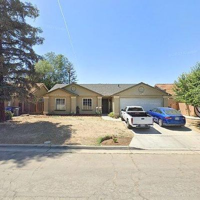 3559 W Cambridge Ave, Fresno, CA 93722