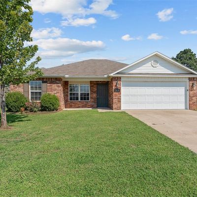 3581 Alliance Dr, Springdale, AR 72764