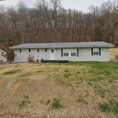 368 Meadow Lark St, Weber City, VA 24290