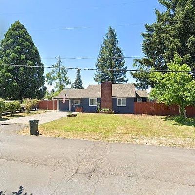 370 S 38 Th St, Springfield, OR 97478