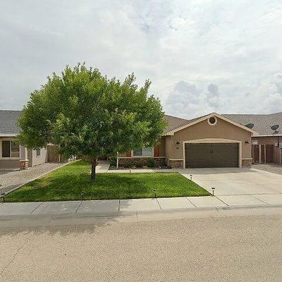 38 Acoma Ct, Hobbs, NM 88240