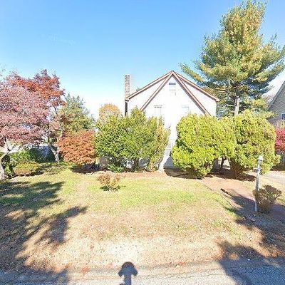 38 Prospect Ave, Pompton Plains, NJ 07444