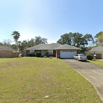 3873 Sail Wind Dr, Gulf Breeze, FL 32563