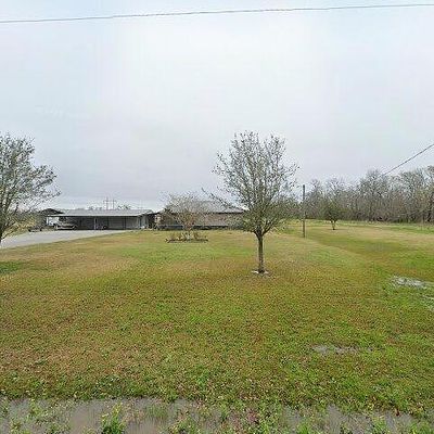 39 Cain Rd, Lecompte, LA 71346