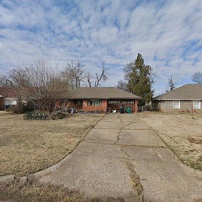 3925 Springlake Dr, Oklahoma City, OK 73111